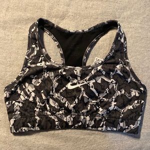 Nike Dr-Fit sports bra